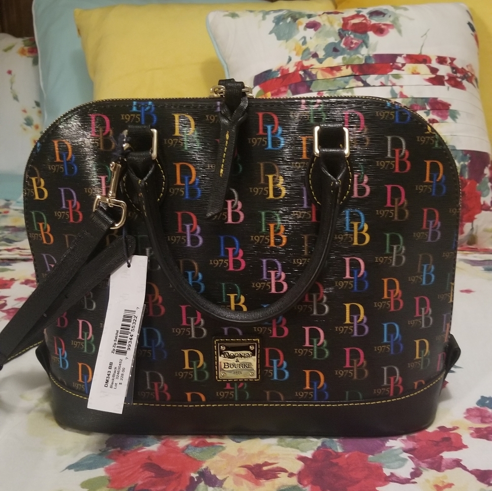 Dooney & Bourke ZipZip